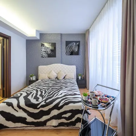 Apartment Skyhouse Lux Penthouse &