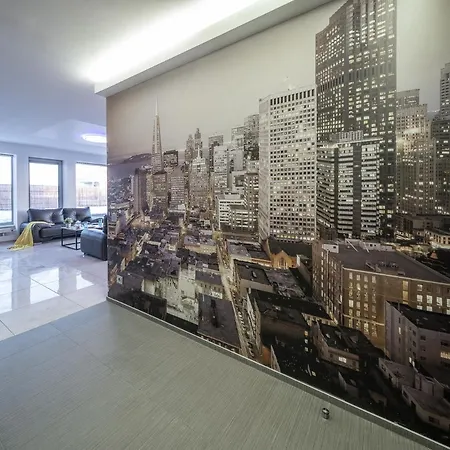 Skyhouse Lux Penthouse & *