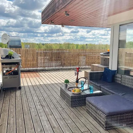 Skyhouse Lux Penthouse & Appartement